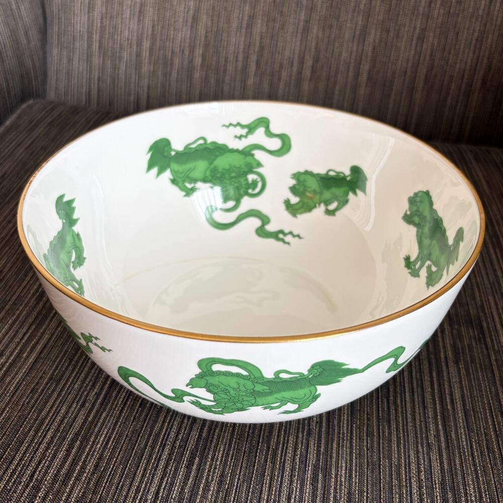 Wedgwood Chinese Tigers Serving Bowl Green Bone China England Gold Rim 8"